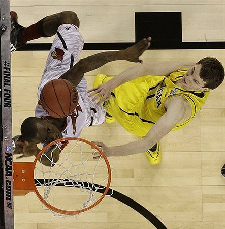 Nik Stauskas (11)