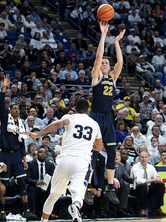Duncan Robinson (22)