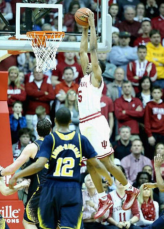 Ricky Doyle (32) and Muhammad-Ali Abdur-Rahkman (12)