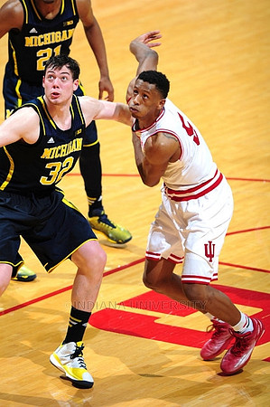 Zak Irvin (21) and Ricky Doyle (32)