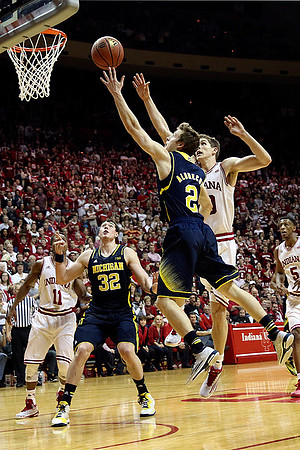 Ricky Doyle (32) and Spike Albrecht (2)