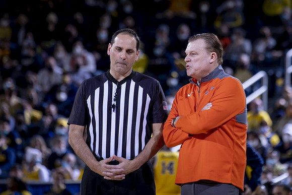 Illinois Head Coach Brad Underwood