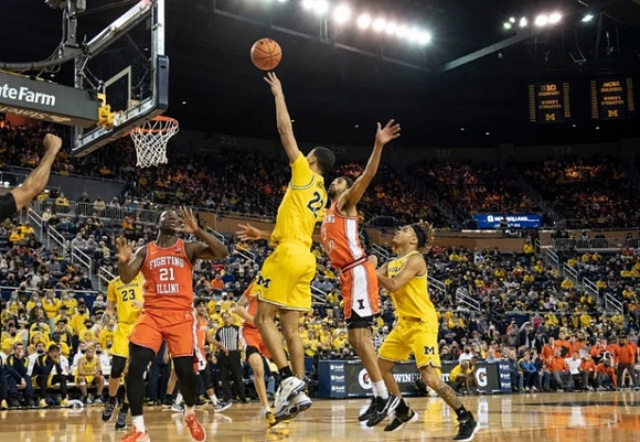 Brandon Johns Jr. (23), Caleb Houstan (22), and Terrance Williams II (5)