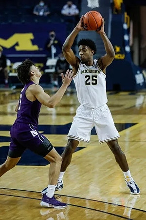 Jace Howard (25)