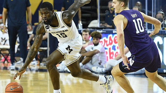 Chaundee Brown Jr. (15)