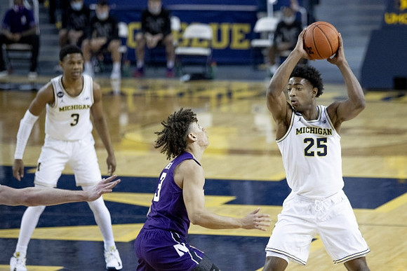 Zeb Jackson (3) and Jace Howard (25)