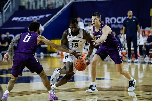 Chaundee Brown Jr. (15)