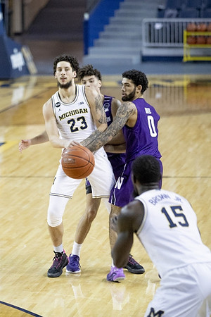 Brandon Johns Jr. (23) and Chaundee Brown Jr. (15)