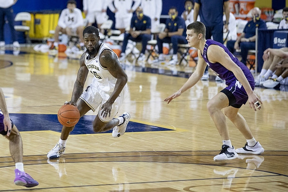 Chaundee Brown Jr. (15)