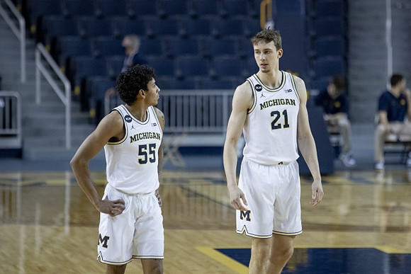 Eli Brooks (55) and Franz Wagner (21)