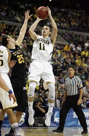 Nik Stauskas (11)
