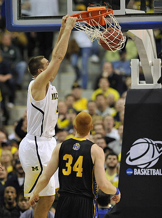Mitch McGary (4)