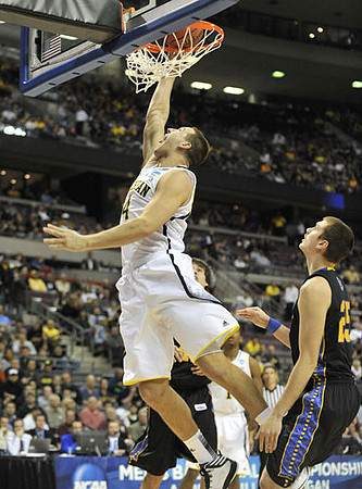 Mitch McGary (4)