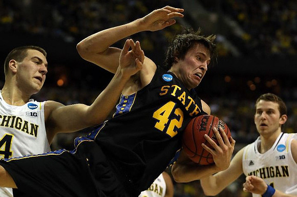 Mitch McGary (4) and Nik Stauskas (11)