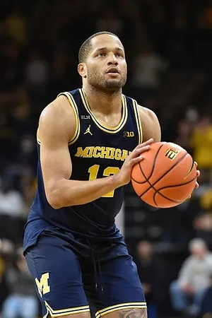 DeVante' Jones (12)