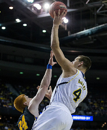 Mitch McGary (4)