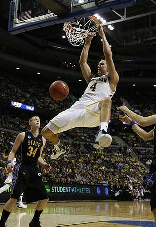 Mitch McGary (4)