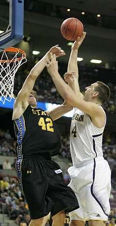 Mitch McGary (4)