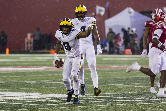 Donovan Peoples-Jones (9) and Nico Collins (4)