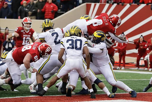 Carlo Kemp (2) and Daxton Hill (30)