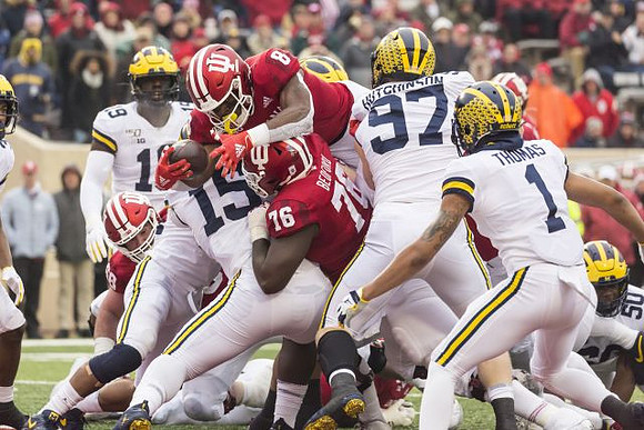 Kwity Paye (19), Christopher Hinton (15), Aidan Hutchinson (97), and Ambry Thomas (1)