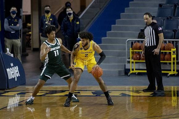 Isaiah Livers (2)