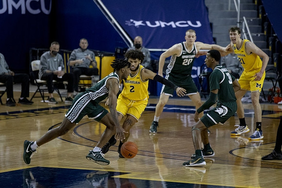 Isaiah Livers (2) and Franz Wagner (21)