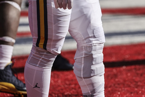Blake Corum (2)