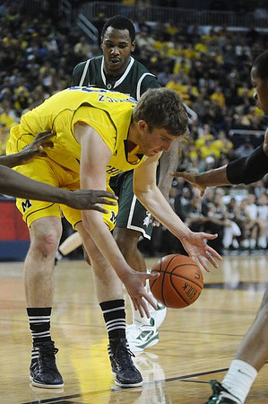 Evan Smotrycz (23)