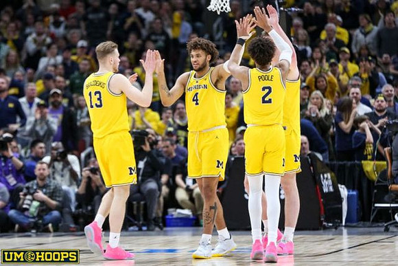 Ignas Brazdeikis (13), Isaiah Livers (4), Jordan Poole (2), and Jon Teske (15)