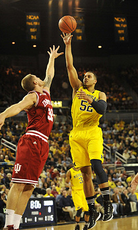 Jordan Morgan (52)