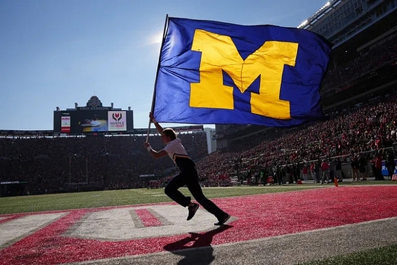 Michigan Cheerleaders