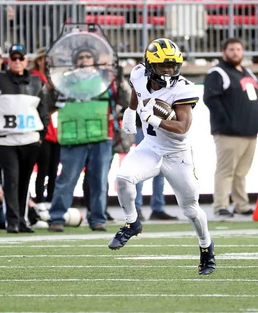 Donovan Edwards (7)