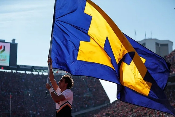 Michigan Cheerleaders