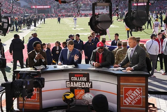 Desmond Howard