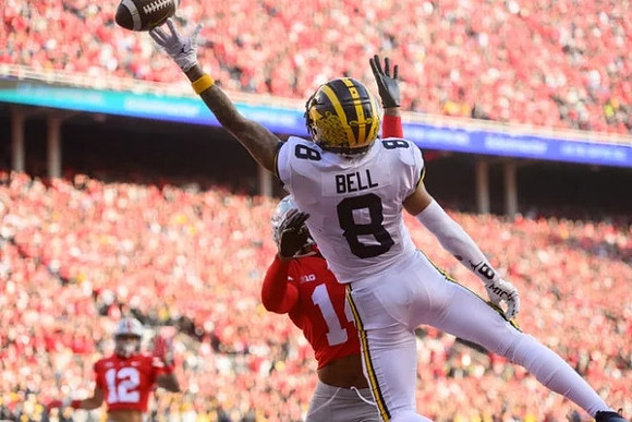 Ronnie Bell (8)