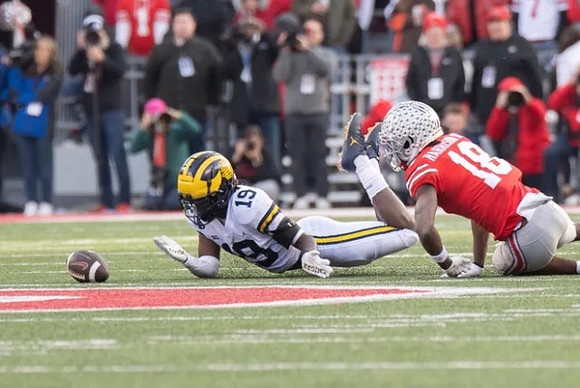 Rod Moore (19)