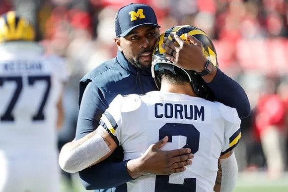 Sherrone Moore and Blake Corum (2)