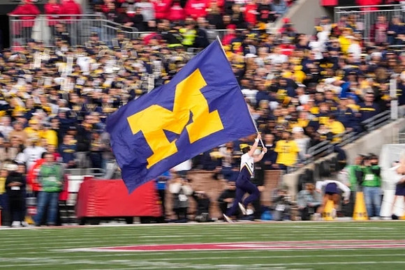 Michigan Cheerleaders