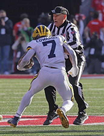 Donovan Edwards (7)