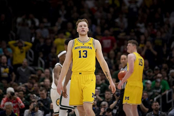Ignas Brazdeikis (13) and Jon Teske (15)