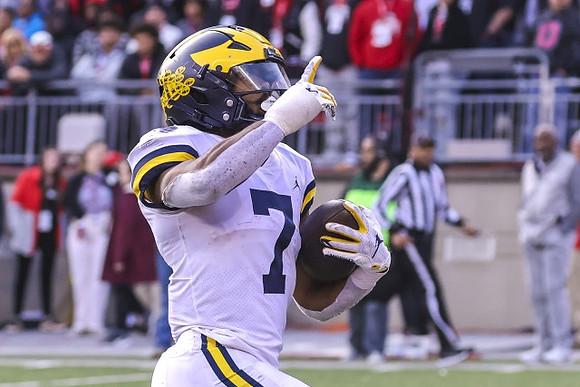 Donovan Edwards (7)