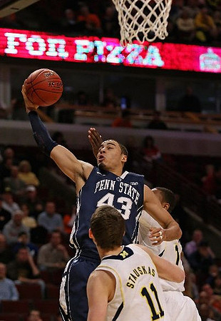 Mitch McGary (4)