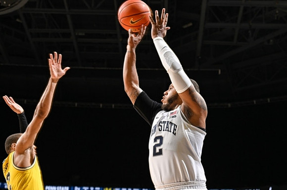 DeVante' Jones (12)