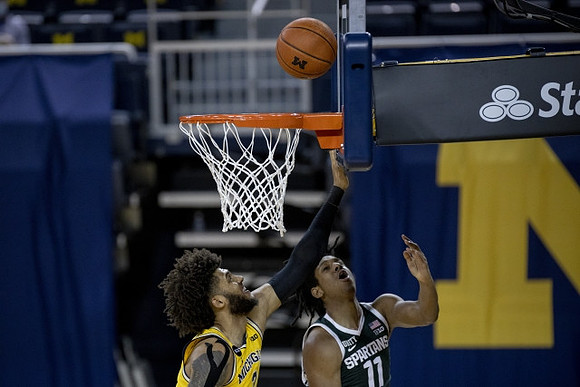 Isaiah Livers (2)