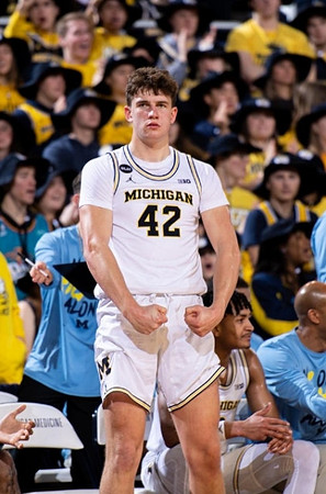 Will Tschetter (42)
