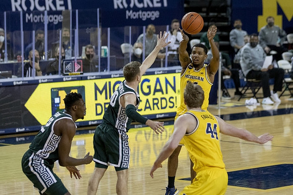 Rico Ozuna-Harrison (14) and Jaron Faulds (44)