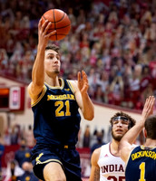 Franz Wagner (21) and Hunter Dickinson (1)