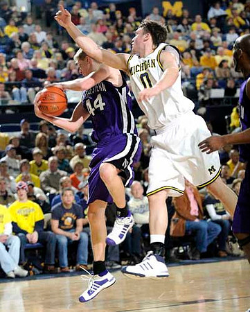 Zack Novak (0)