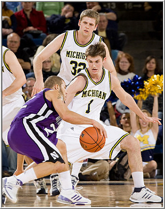 Stu Douglass (1) and Zack Gibson (32)